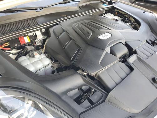 2019 Porsche Cayenne S