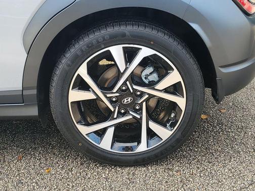 2023 Hyundai KONA Limited