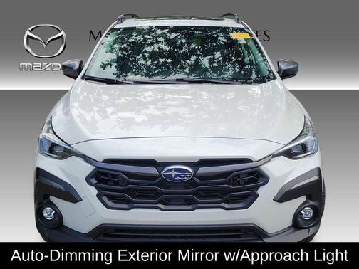 Crystal White Pearl 2024 Subaru Crosstrek Limited