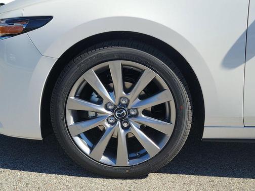 2026 Mazda Mazda3 FWD w/Preferred Package