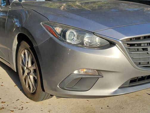 2016 Mazda Mazda3 i Sport