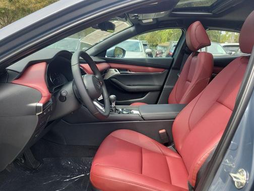 2026 Mazda Mazda3 FWD w/Premium Package