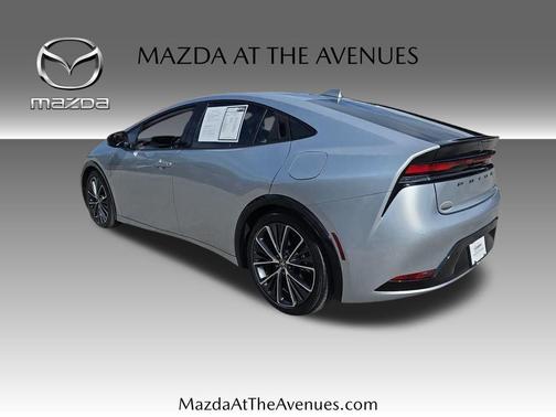 2024 Toyota Prius XLE