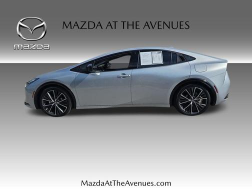 2024 Toyota Prius XLE