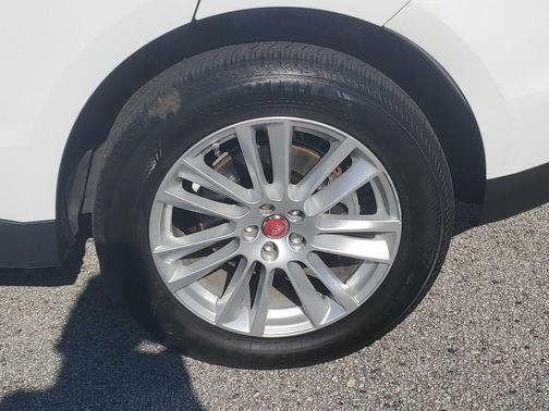 2018 Jaguar F-PACE 25t Prestige