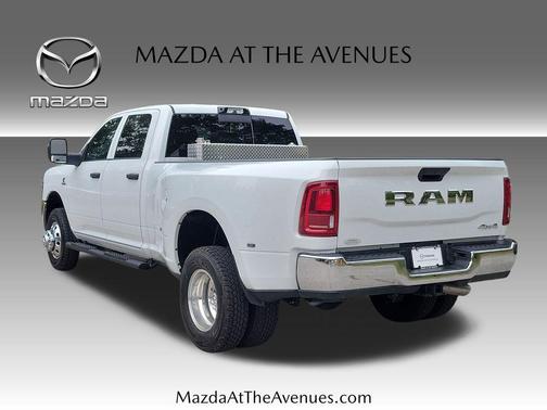 Bright White Clearcoat 2025 RAM 3500 Tradesman