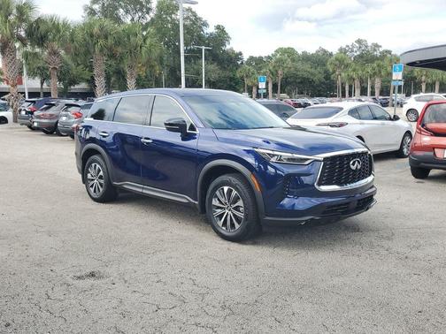 2023 INFINITI QX60 Pure