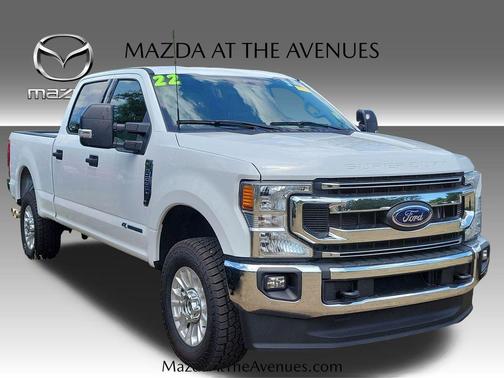 Oxford White 2022 Ford F-250 XLT