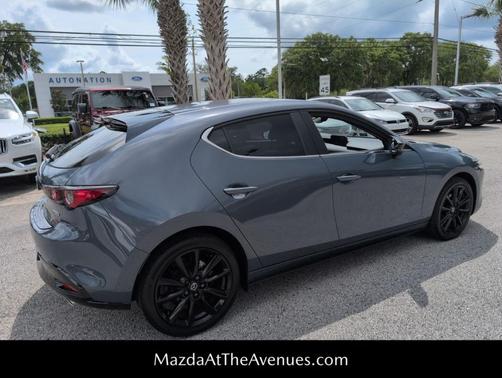 2025 Mazda Mazda3 2.5 S Carbon Edition
