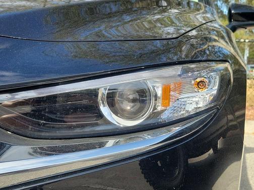 2025 Mazda Mazda3 FWD w/Preferred Package