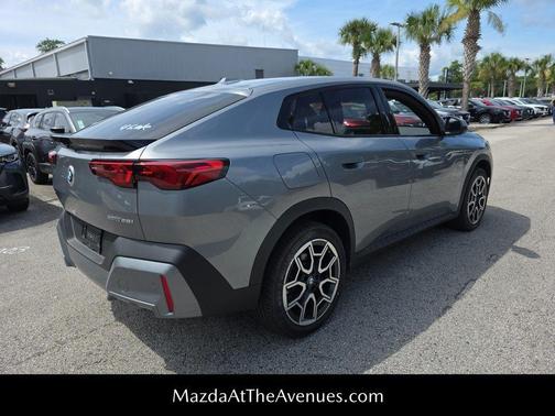 2025 BMW X2 xDrive28i