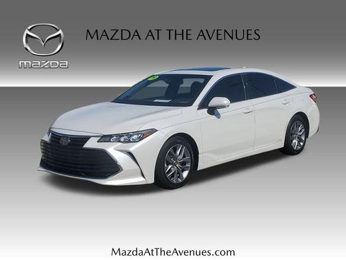 2019 Toyota Avalon XLE
