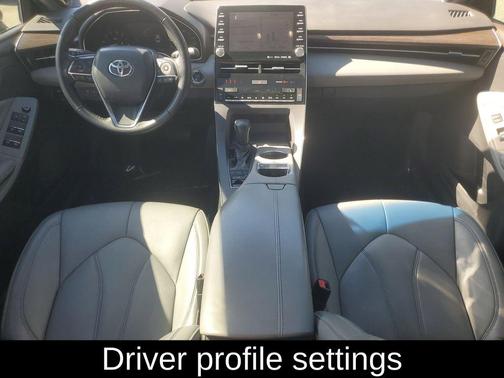2019 Toyota Avalon XLE