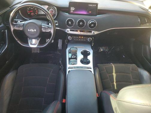 2023 Kia Stinger GT2