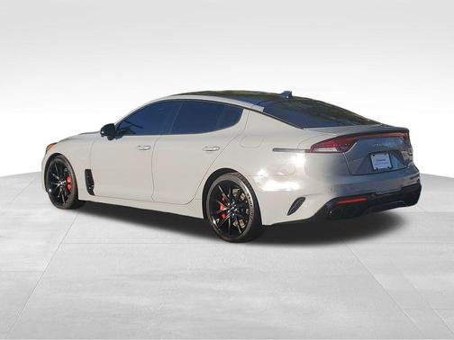 2023 Kia Stinger GT2