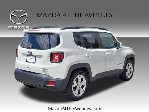 Alpine White Clearcoat 2019 Jeep Renegade Latitude