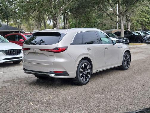 2024 Mazda CX-90 S Premium