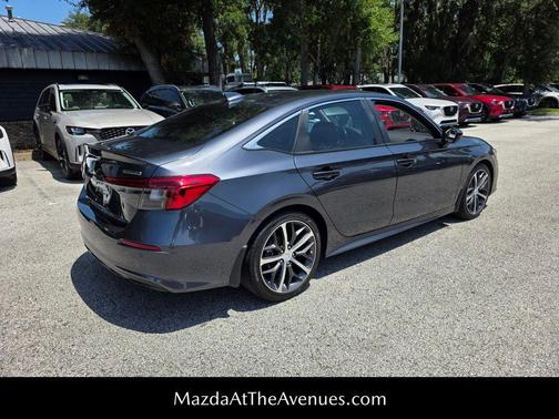 2022 Honda Civic Touring