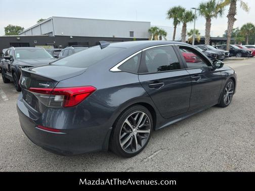 2022 Honda Civic Touring