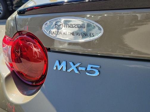 2023 Mazda MX-5 Miata Club