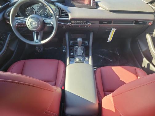 2026 Mazda Mazda3 Carbon Edition