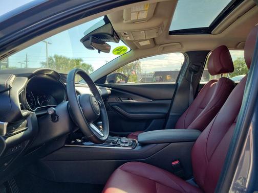 2024 Mazda CX-30 2.5 S Carbon Edition