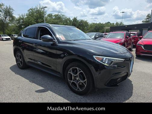 2018 Alfa Romeo Stelvio Base