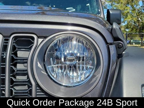 2024 Jeep Wrangler Sport