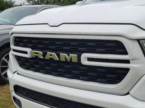 Bright White Clearcoat 2022 RAM 1500 Big Horn