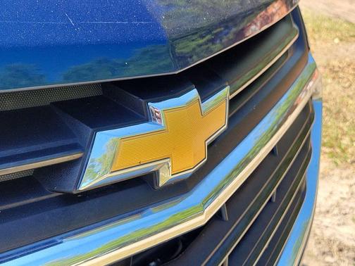 Pacific Blue Metallic 2019 Chevrolet Equinox 1LT