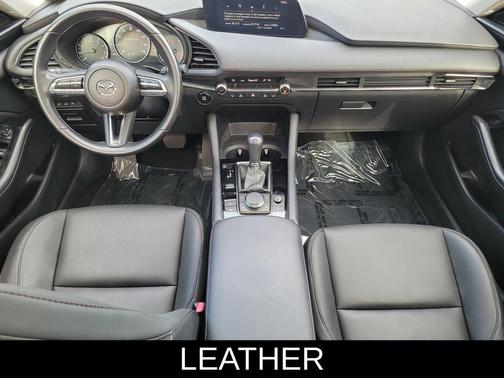 2022 Mazda Mazda3 FWD w/Preferred Package