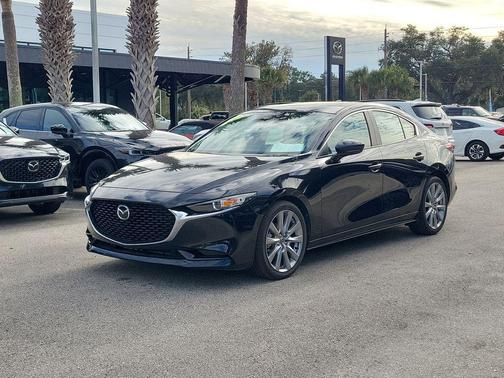 2022 Mazda Mazda3 FWD w/Preferred Package