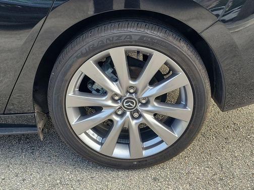 2022 Mazda Mazda3 FWD w/Preferred Package