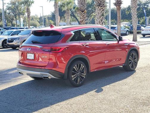 2023 INFINITI QX50 SENSORY