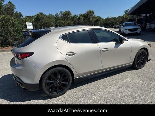 2025 Mazda Mazda3 Premium Plus