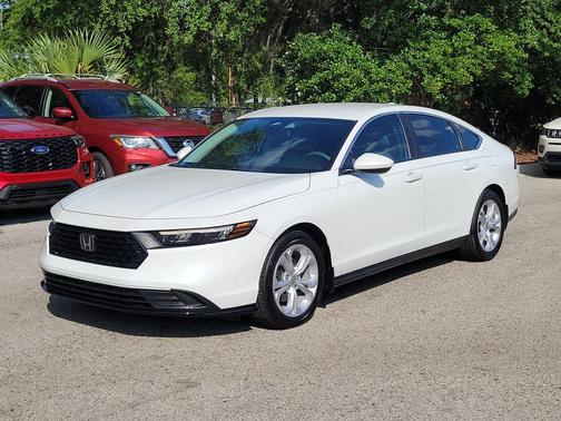 Platinum White 2024 Honda Accord LX
