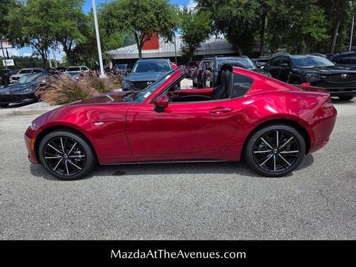 2025 Mazda MX-5 Miata RF Grand Touring