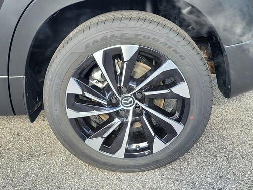 2026 Mazda CX-50 Premium Plus