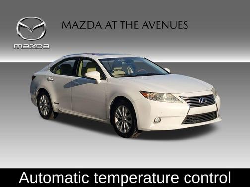 2013 Lexus ES 300h Base