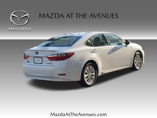 2013 Lexus ES 300h Base