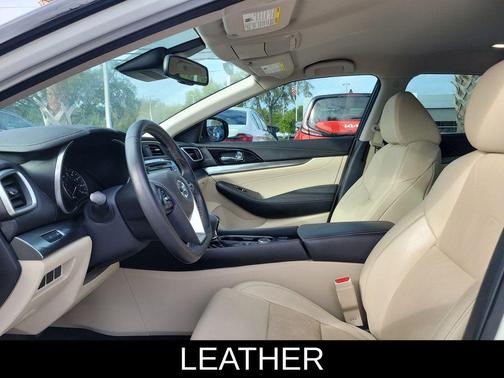 White 2021 Nissan Maxima SV