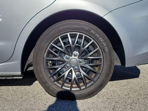 2018 Subaru Impreza 2.0i