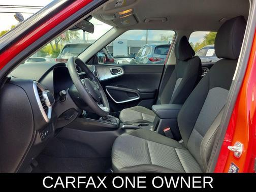 Inferno Red 2024 Kia Soul LX