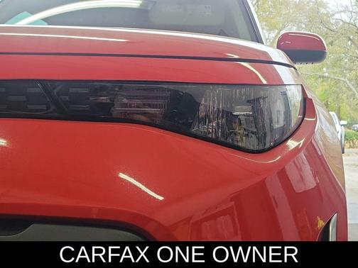 Inferno Red 2024 Kia Soul LX