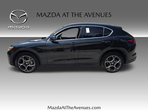2018 Alfa Romeo Stelvio Base