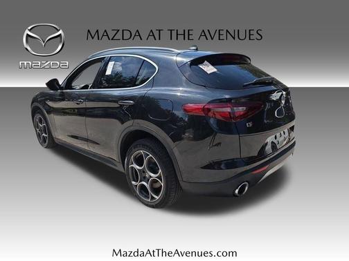 2018 Alfa Romeo Stelvio Base