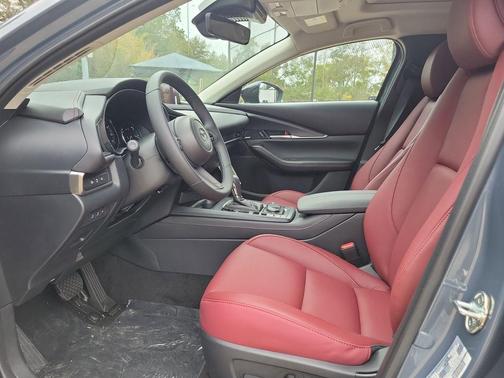 2026 Mazda CX-30 2.5 S Carbon Edition