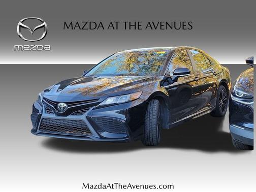 2021 Toyota Camry SE Nightshade