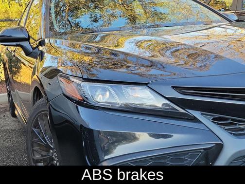 2021 Toyota Camry SE Nightshade