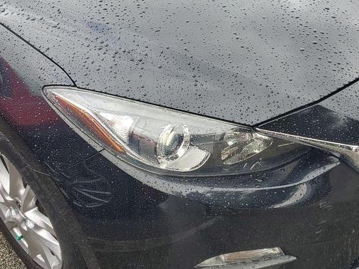 2016 Mazda Mazda3 i Touring